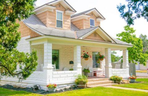 Утеплення фасаду - не тільки практичний, але й естетичний варіант для вашого будинку!