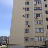 Реставрація фасаду багатоповерхового будинку в Миколаєві