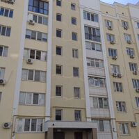 Реставрація фасаду багатоповерхового будинку в Миколаєві